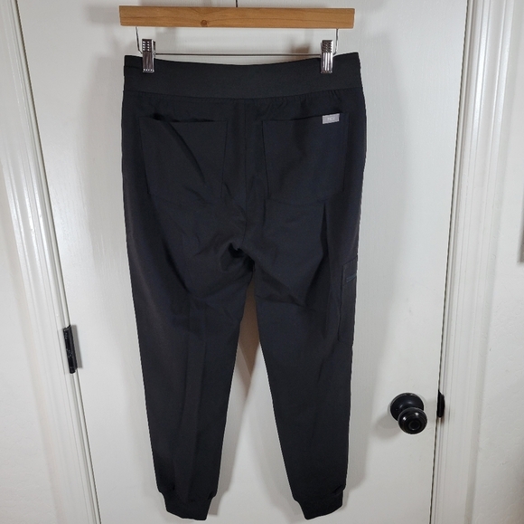 FIGS Black Technical Collection Jogger Comfortable Scrubs Size XS/P - Picture 7 of 10
